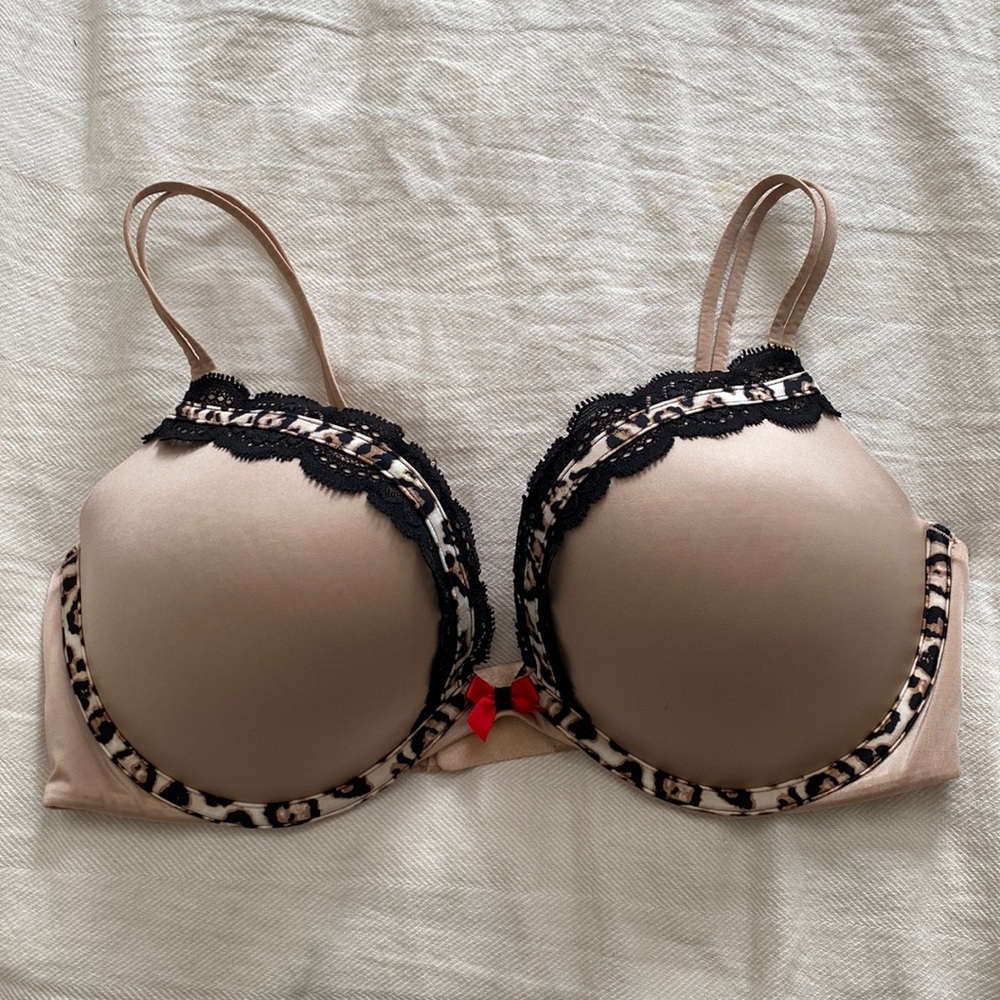 Very Sexy, Victoria Secret Push Up